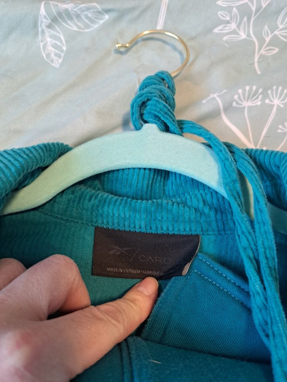 Cardi B Reebok Teal Track - Picture 7 of 7